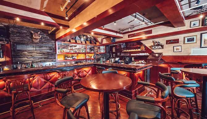 上海兴国宾馆丽笙精选 - 泰芬酒吧